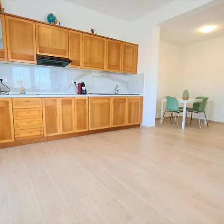 Spiagge Bianche 公寓 费拉约港